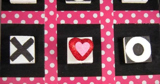 Download Craft-D-ness: Tic-Tac-Toe Love Board