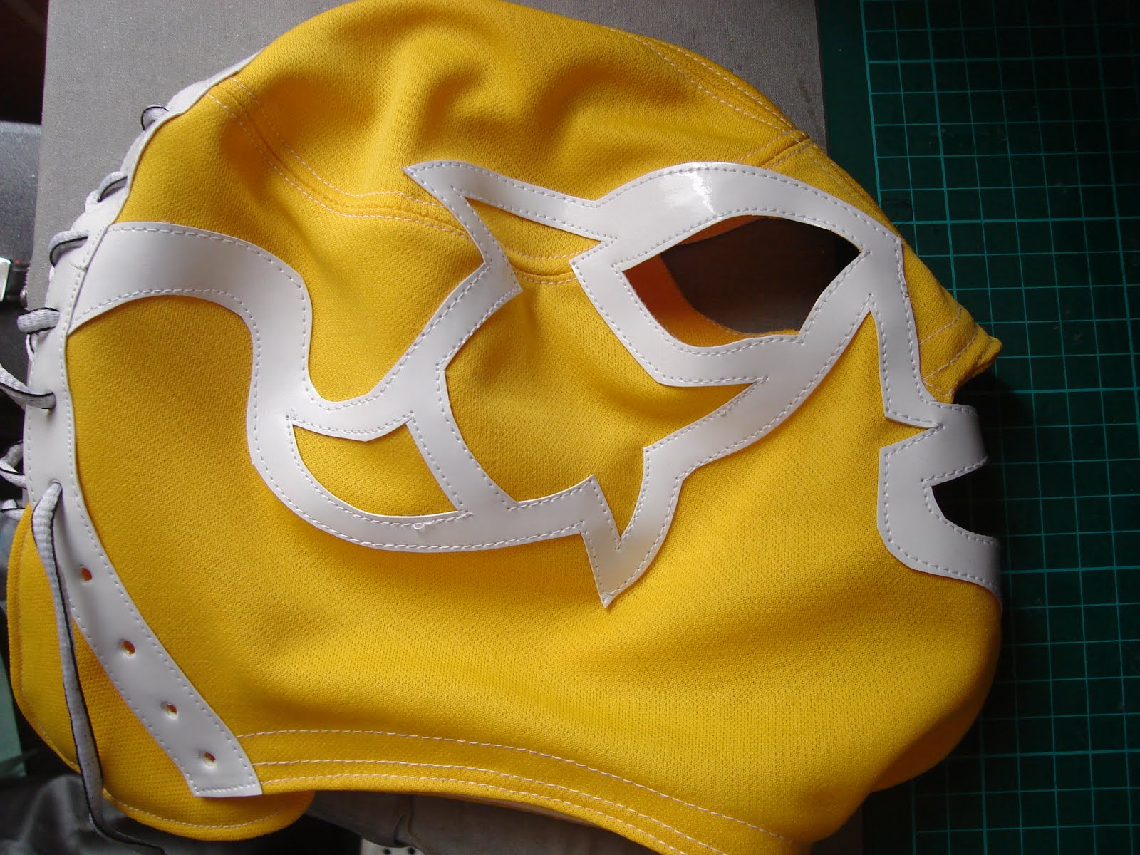 Máscara FISHMAN COLOMBIANO Diseñada y Fabricada por El Dorado & Xtreme