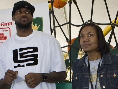 delonte west gloria james delonte west gloria james. delonte west gloria james