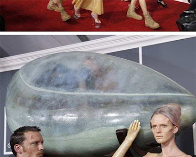 Lady Gaga en Alfombra Roja de Premios Grammy 2011