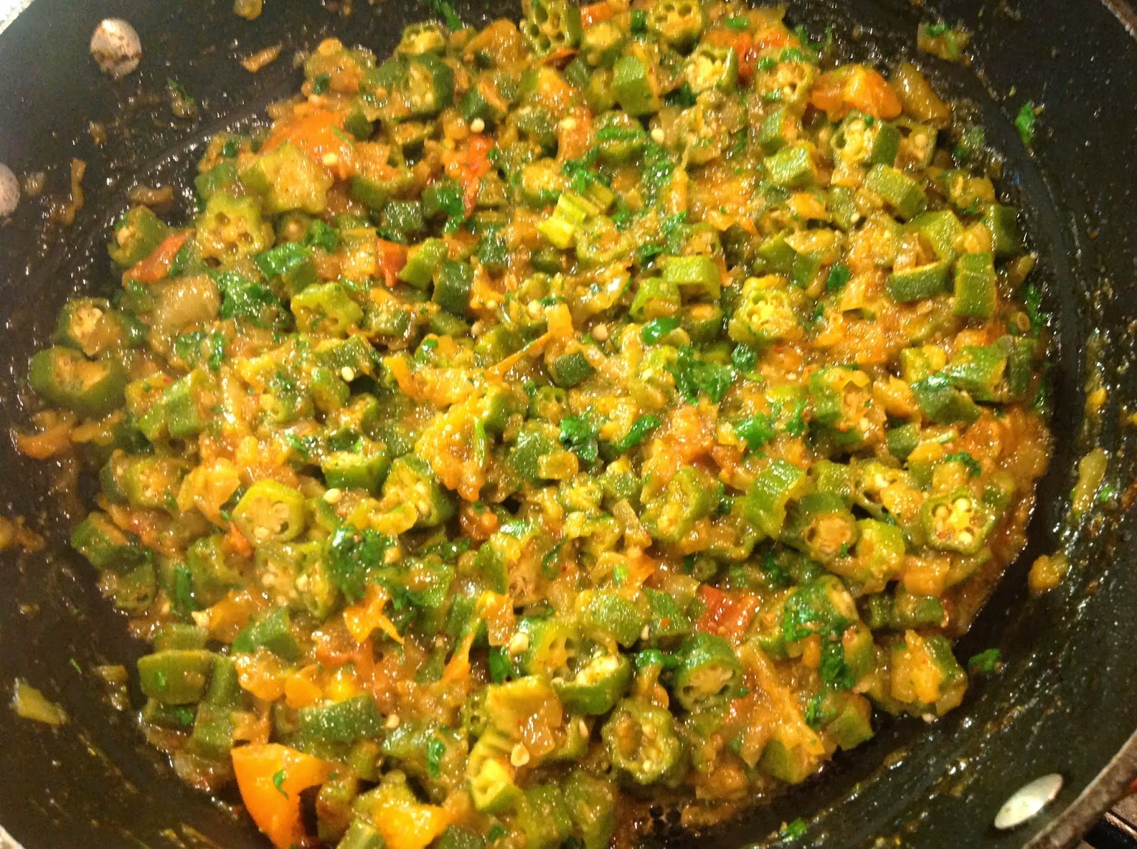 This Muslim Girl Bakes Bhindhi (Okra Curry)