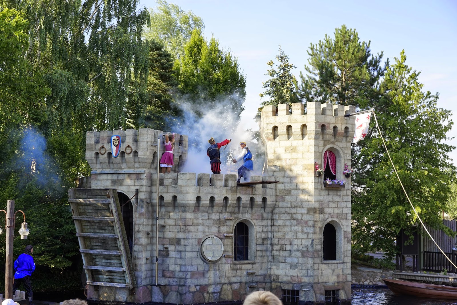 Richard Bjerkoe - Robust Dad - Lego Theater Legoland