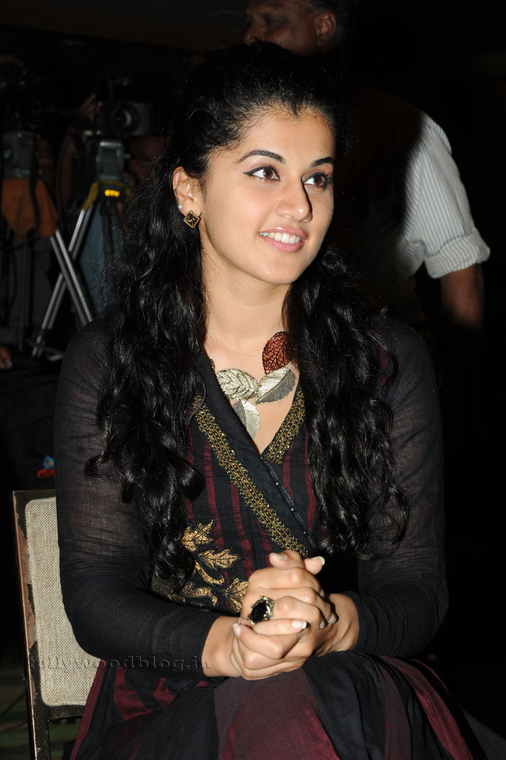 Taapsee latest Picturess at sahasam sm 010.jpg