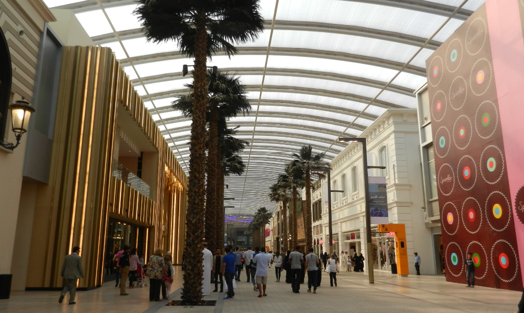 Avenues Mall, The new grand avenue section in Avenues mall …