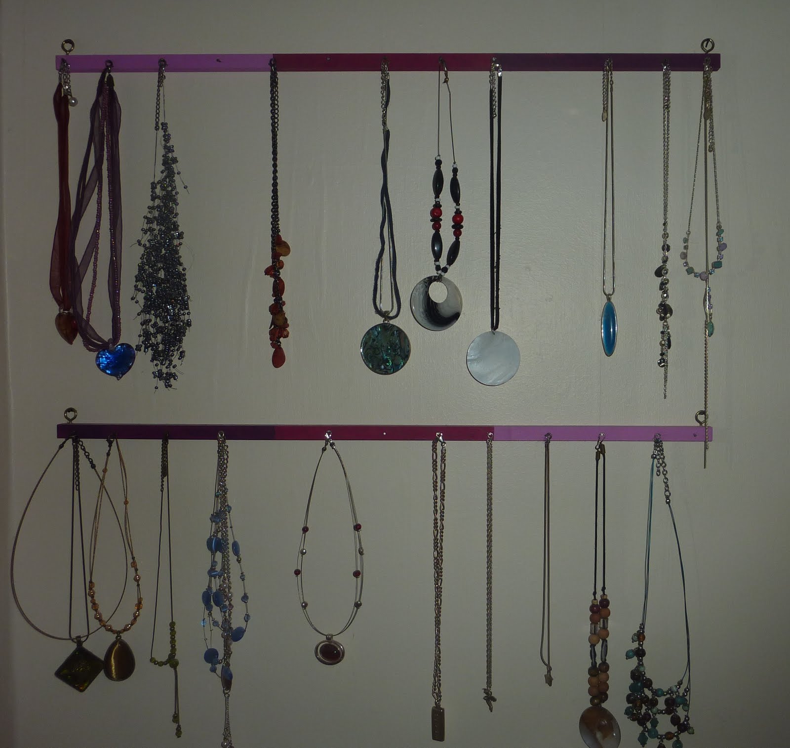Master of a Thousand Things FO Friday Jewellery rack tutorial(ish)
