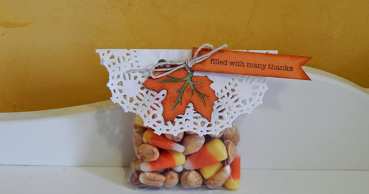 Saving My... Easy Seasonal Treat Bags
