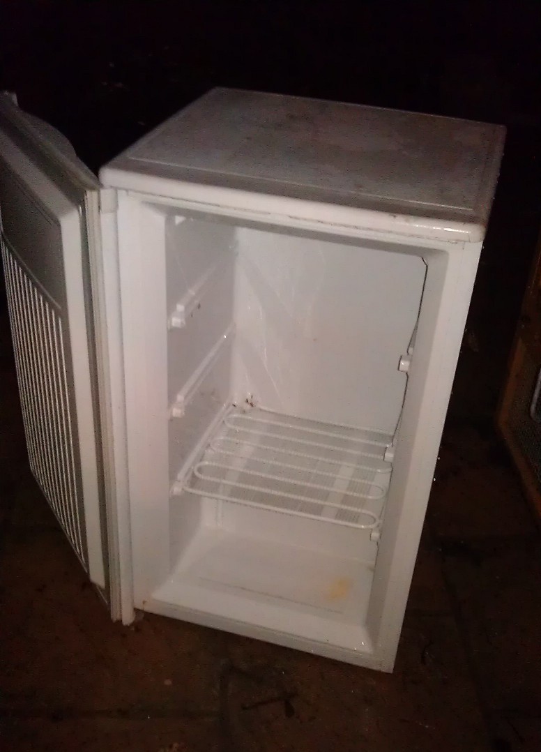 The Hivemind and Me Honey Warming