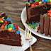 Bolo Kit Kat com M&M's