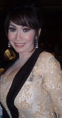 Gadis bugil, tante telanjang seksi, toket gede, memek gadis Gadis bugil, tante telanjang seksi, toket gede, memek gadis