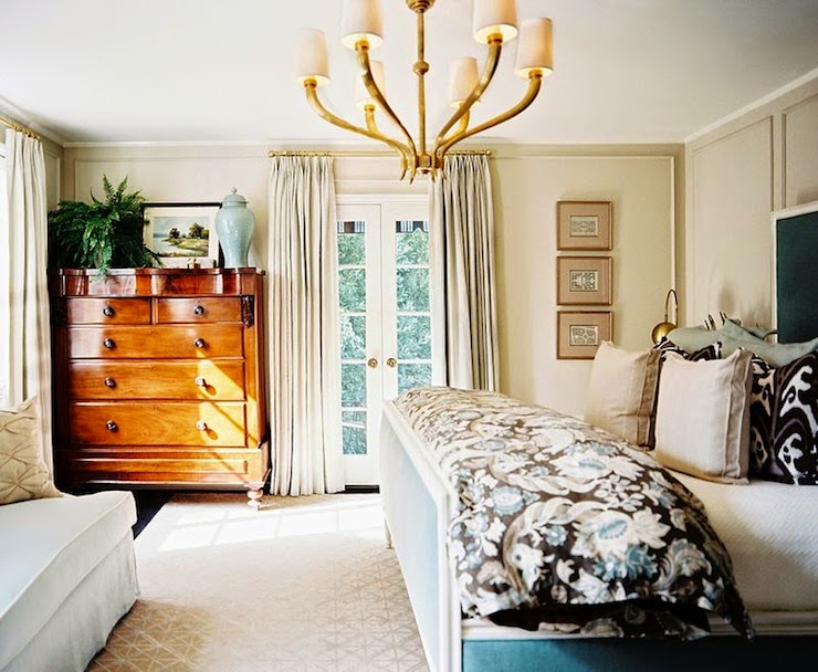 Master Bedroom, home staging, feng shui, gender neutral furnishings, bright, airy Master Bedroom, home staging, feng shui, gender neutral furnishings, bright, airy