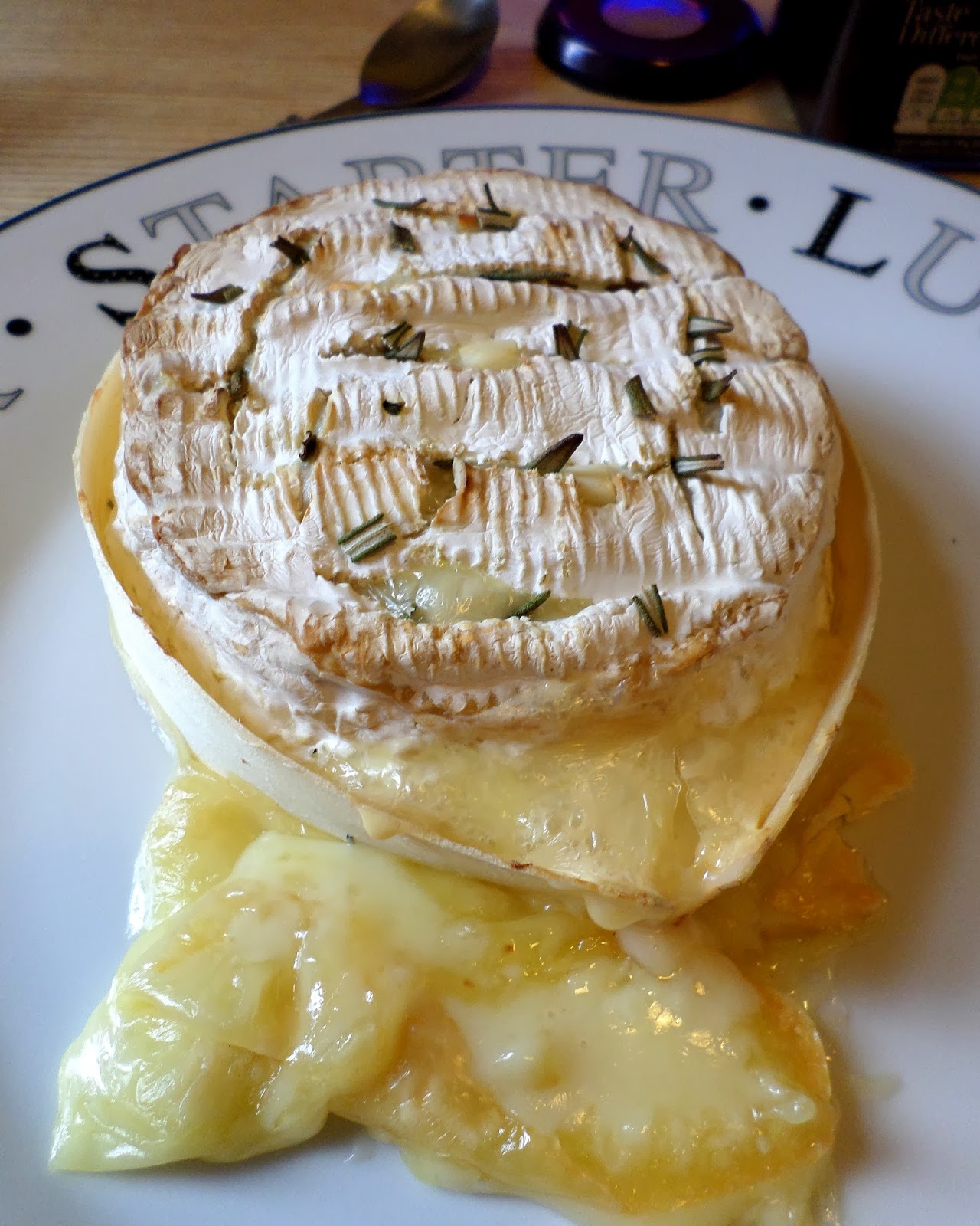 Eat Rainbow Love Baked Camembert with Garlic and Rosemary