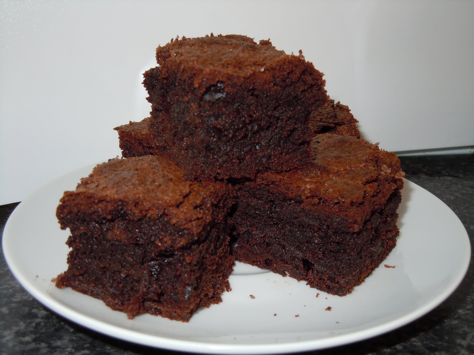 Becca Bakes Donna Hay chocolate brownies