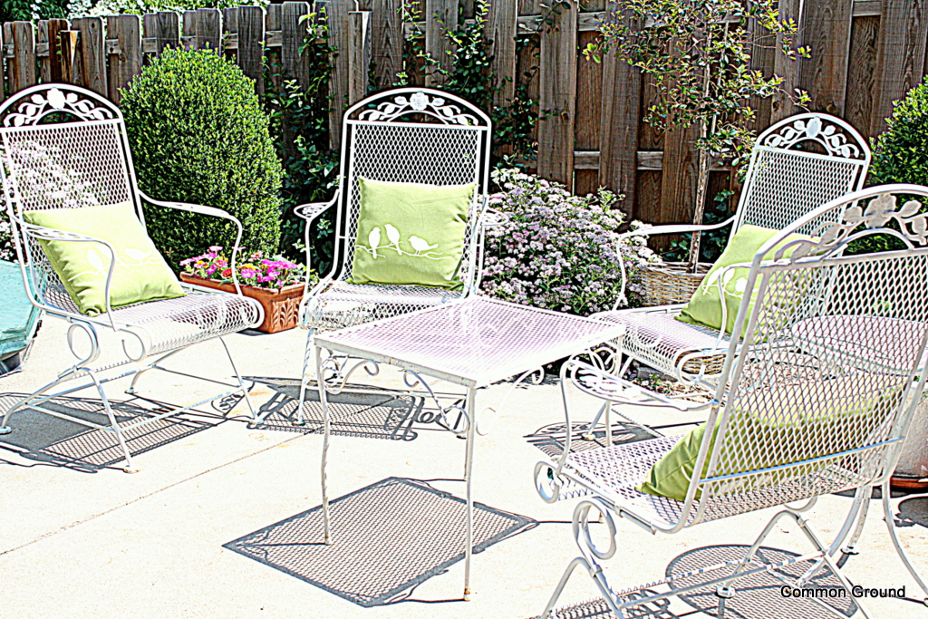 common ground Outdoor Pillows...cheap, cheep