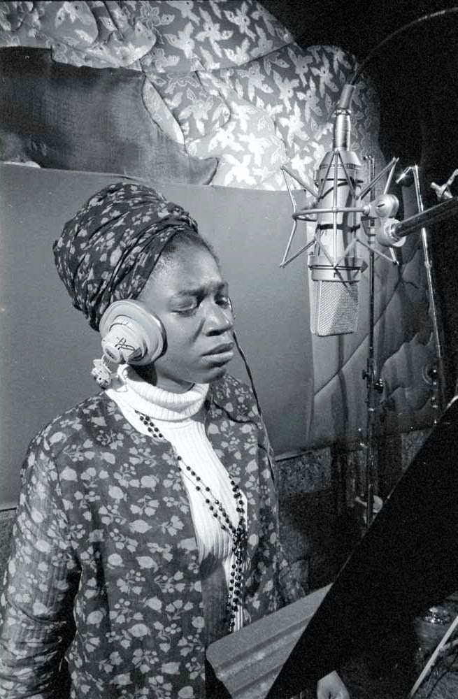 private press Alice Clark Mainstream 362