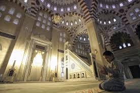 Tips Sehat dan Bugar Selama di Tanah Suci Tips Sehat dan Bugar Selama di Tanah Suci