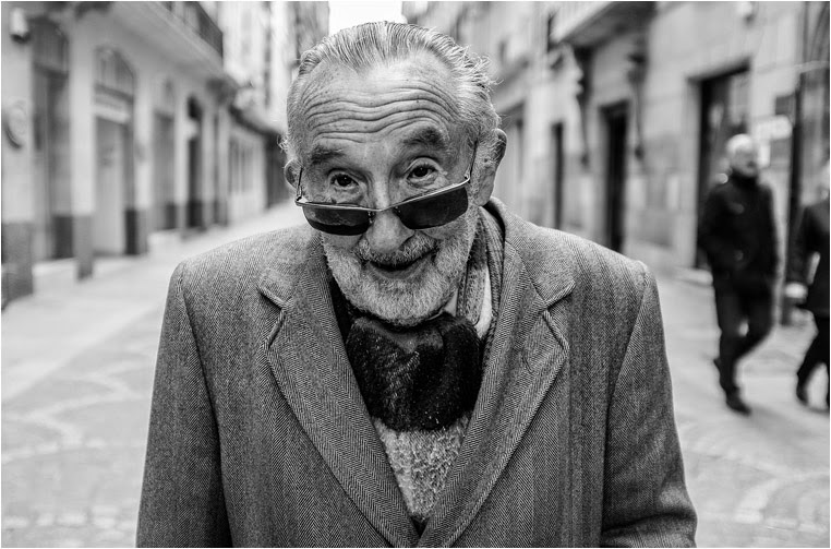 Compact Camera, Best Photo of the Day in Emphoka by Jontxu Fernandez, Fujifilm FinePix X100, https://flic.kr/p/ef5G6X Compact Camera, Best Photo of the Day in Emphoka by Jontxu Fernandez, Fujifilm FinePix X100, https://flic.kr/p/ef5G6X