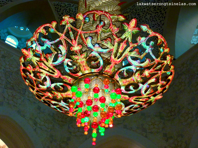 ABU DHABI, UAE | SHEIKH ZAYED GRAND MOSQUE ABU DHABI, UAE | SHEIKH ZAYED GRAND MOSQUE