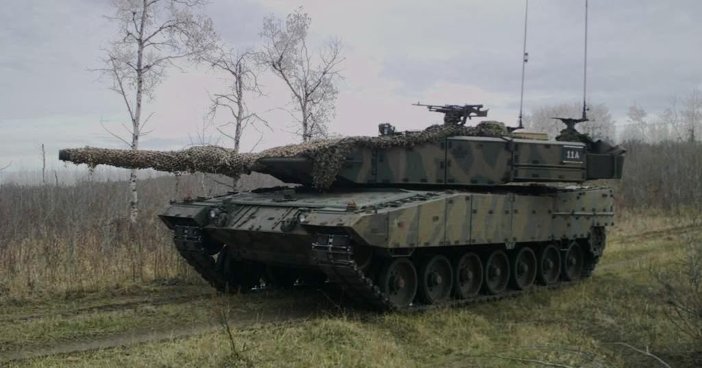 CANADIAN DEFENCE MATTERS PEACE KEEPING TANKS