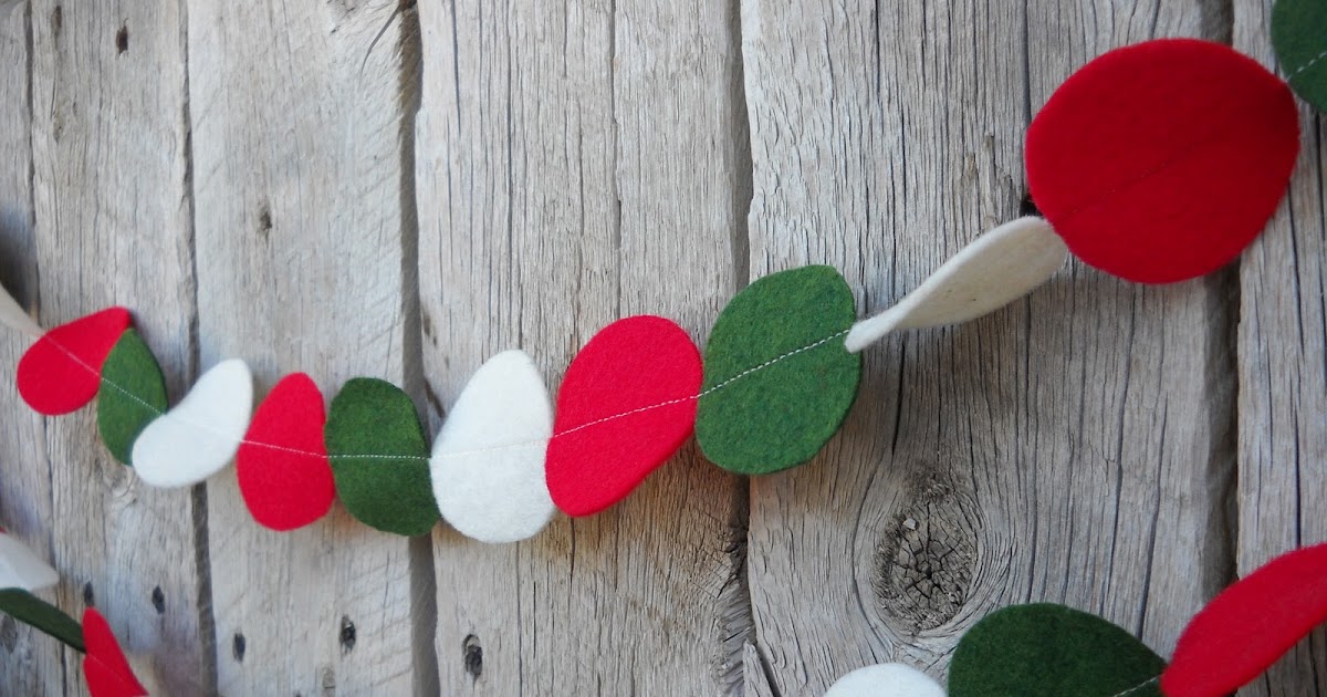 Dejavu Old &amp; New: Christmas Garlands&hellip;&hellip;