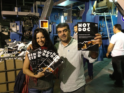 26.4.2012 ΣΤΑ ΠΕΡΙΠΤΕΡΑ ΤΟ ΠΕΡΙΟΔΙΚΟ HOT DOC