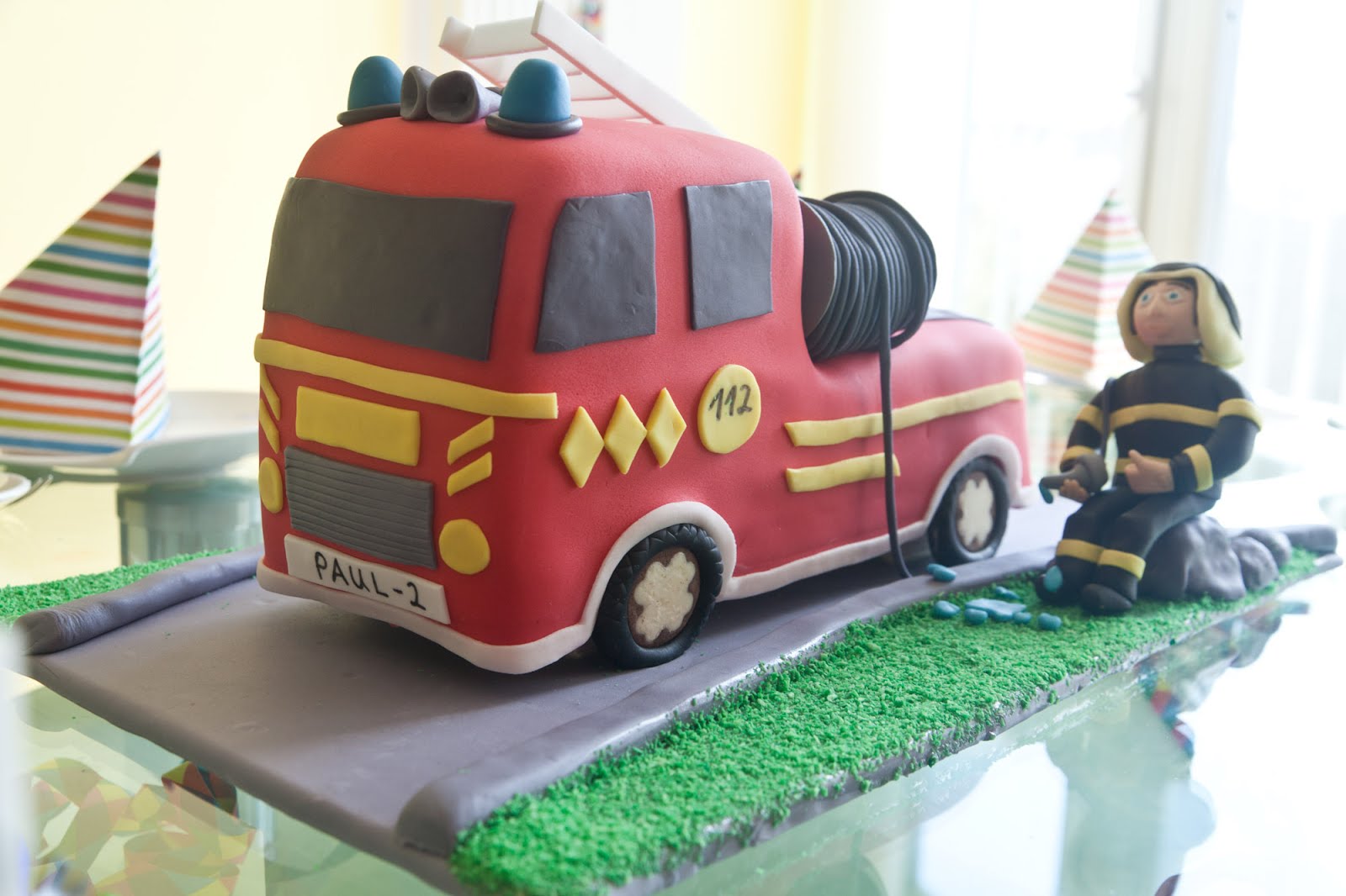 Rezepte feuerwehrauto kuchen Feuerwehrauto Kuchen