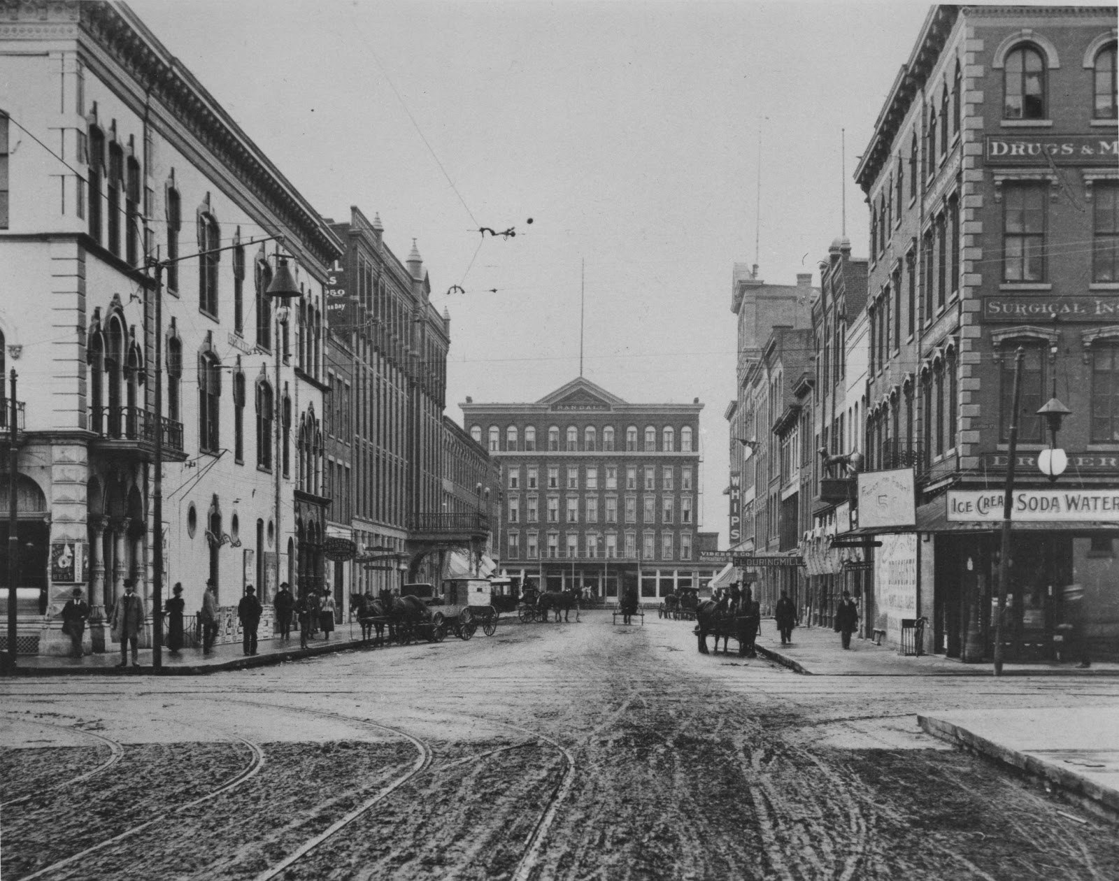 The Landing and Columbia Street History Center Notes & Queries Fort