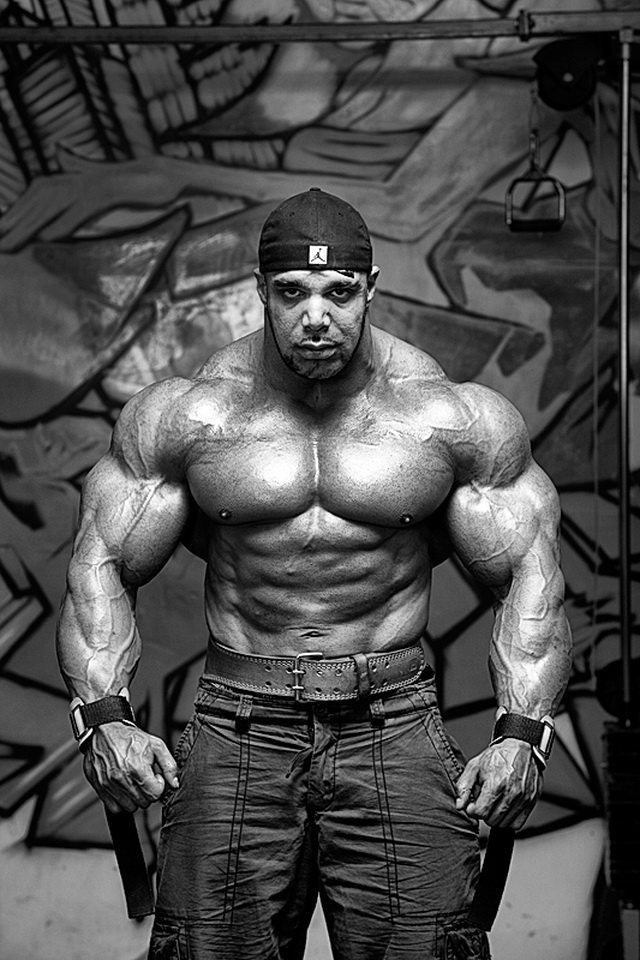 muscle tank tops Zack Khan top ten at the Mister Olympia
