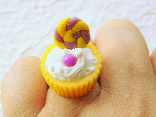 13-SouZo-Creations-Kawaii-Cute-Miniature-Food-Rings-Earrings-Pendants-Traditional-Japanese-www-designstack-co