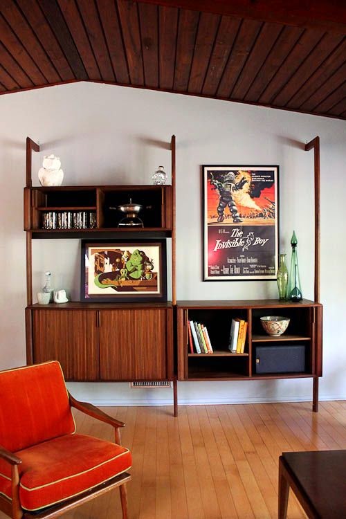 http://retrorenovation.com/2012/05/10/barzilay-multispan-vertical-storage-system-valuable-scandinavian-modern-wall-unit-design/