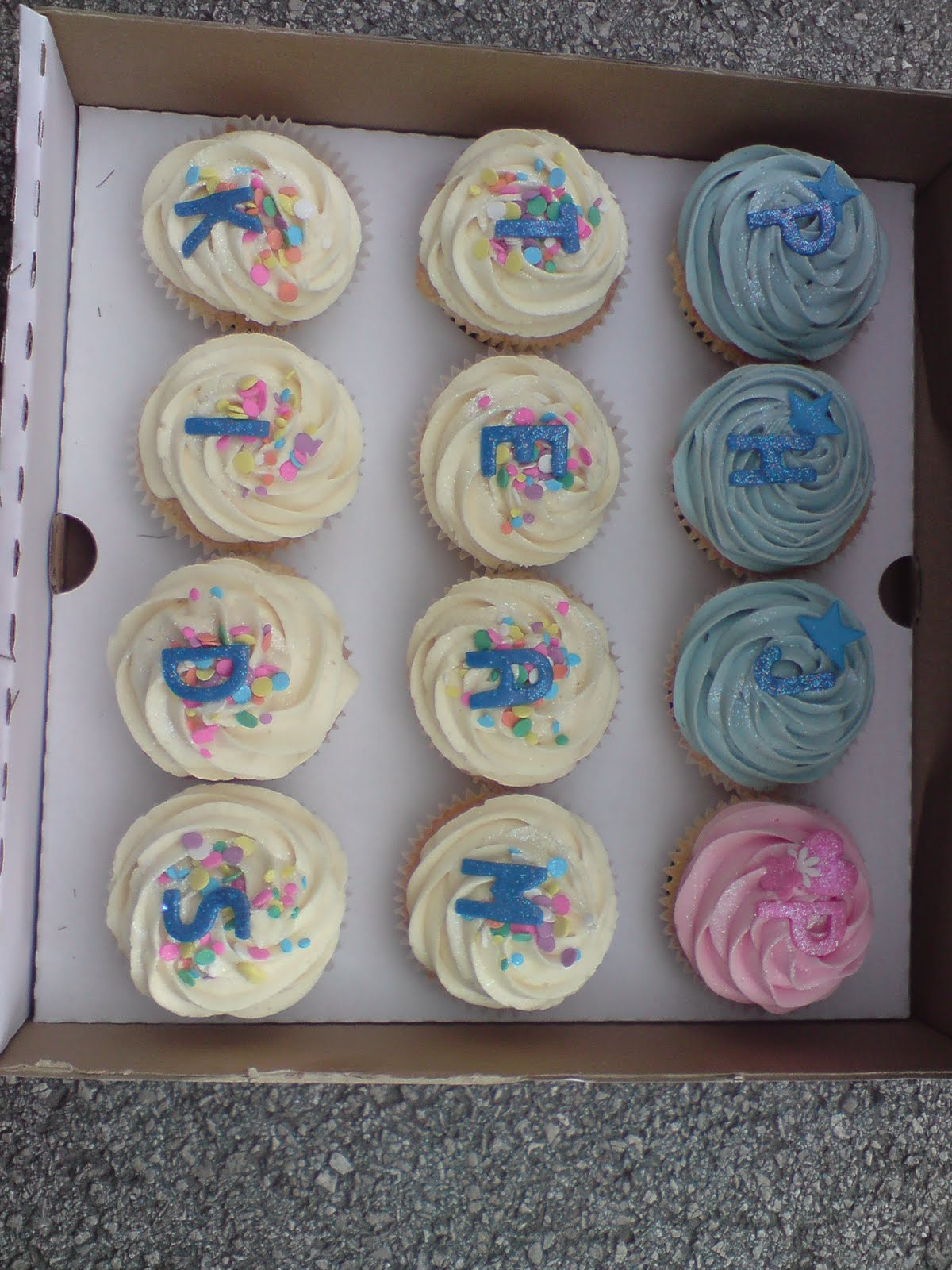 Rubys Cupcakes: Peter Andre s cupcakes - Can Associates at ...