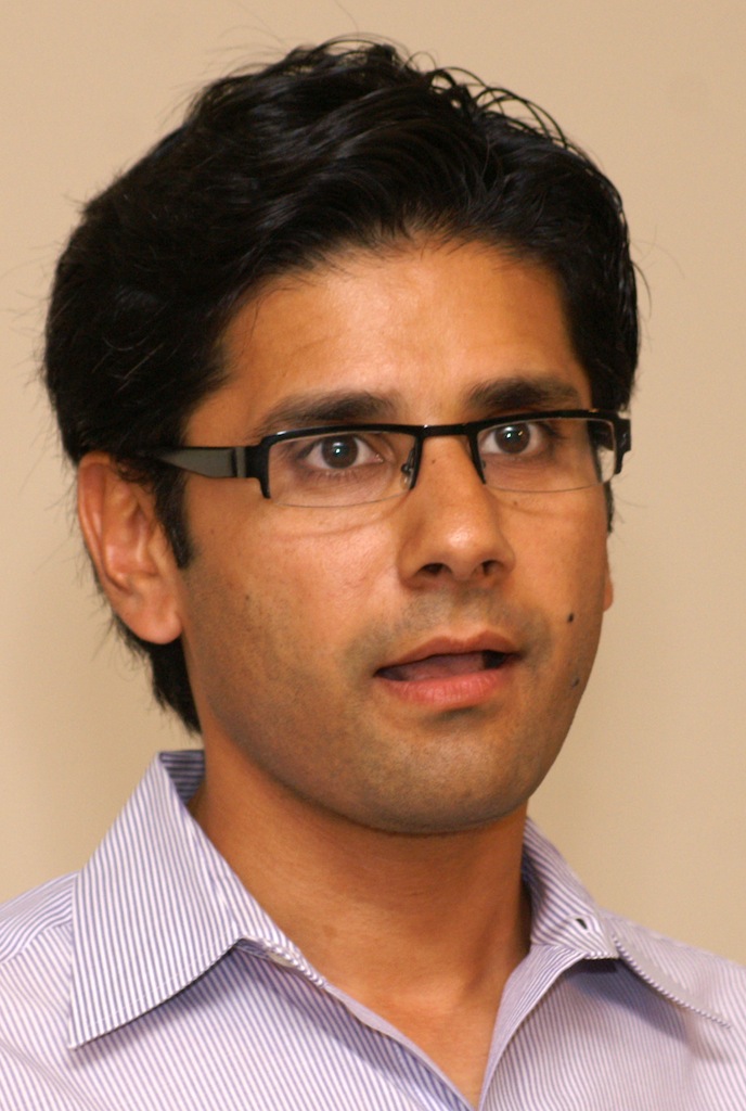 Yasir Naqvi