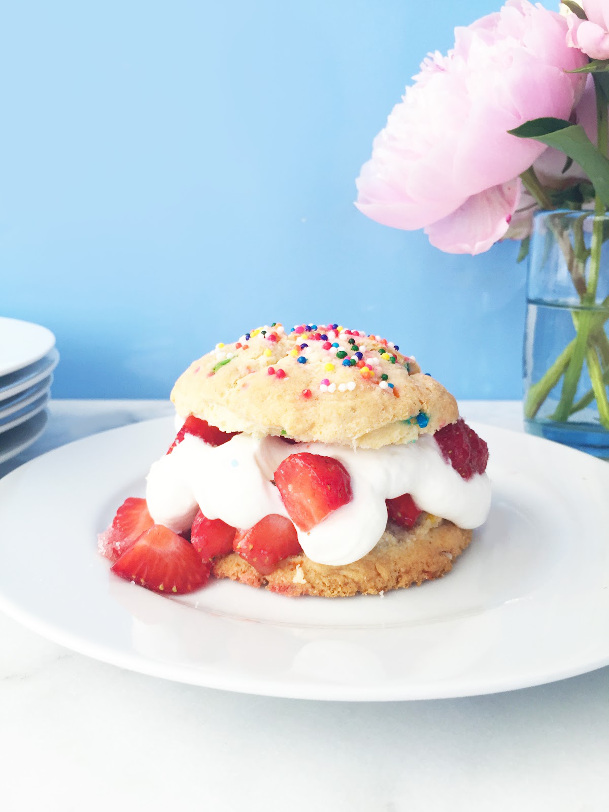 Easy Funfetti Strawberry Shortcakes! / Hey, EEP!