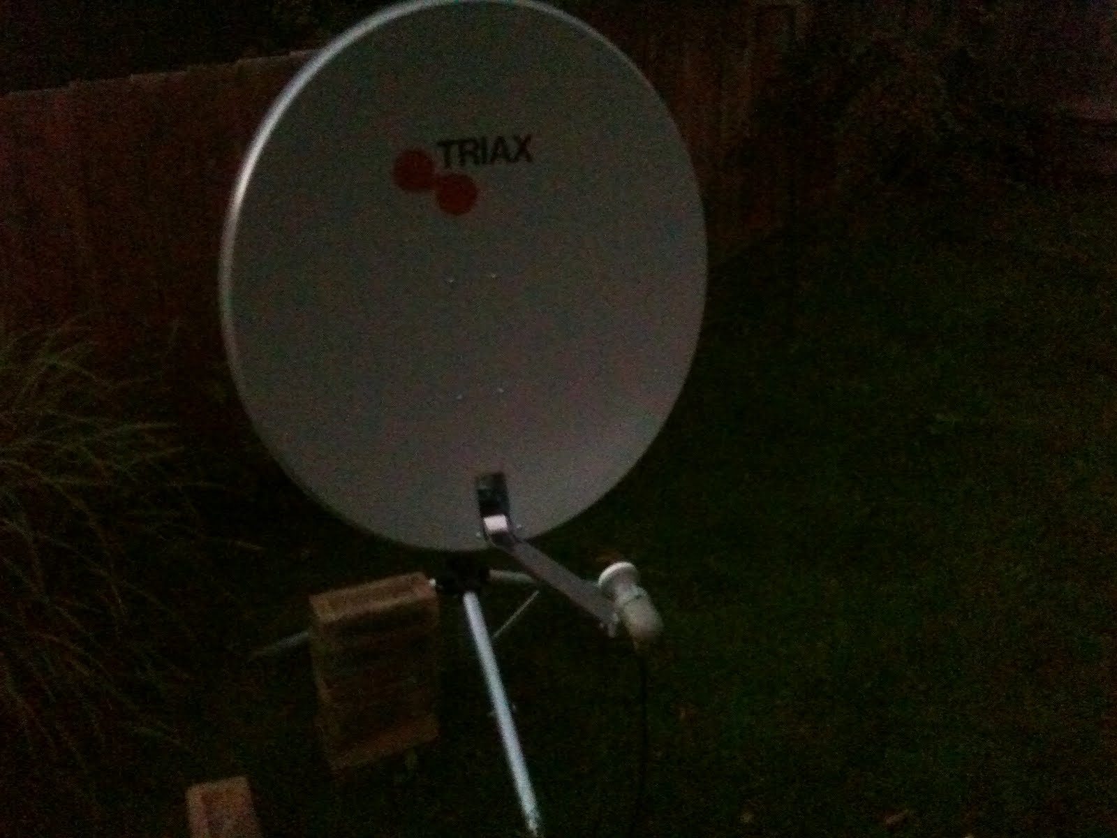 The Satellite TV and FM Radio blog My Dish Setup Triax TD88 + Inverto LNB