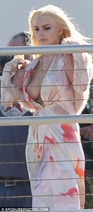 Lindsay Lohan#39;s wardrobe lindsay lohan miami wardrobe malfunction. Lindsay Lohan#39;s wardrobe