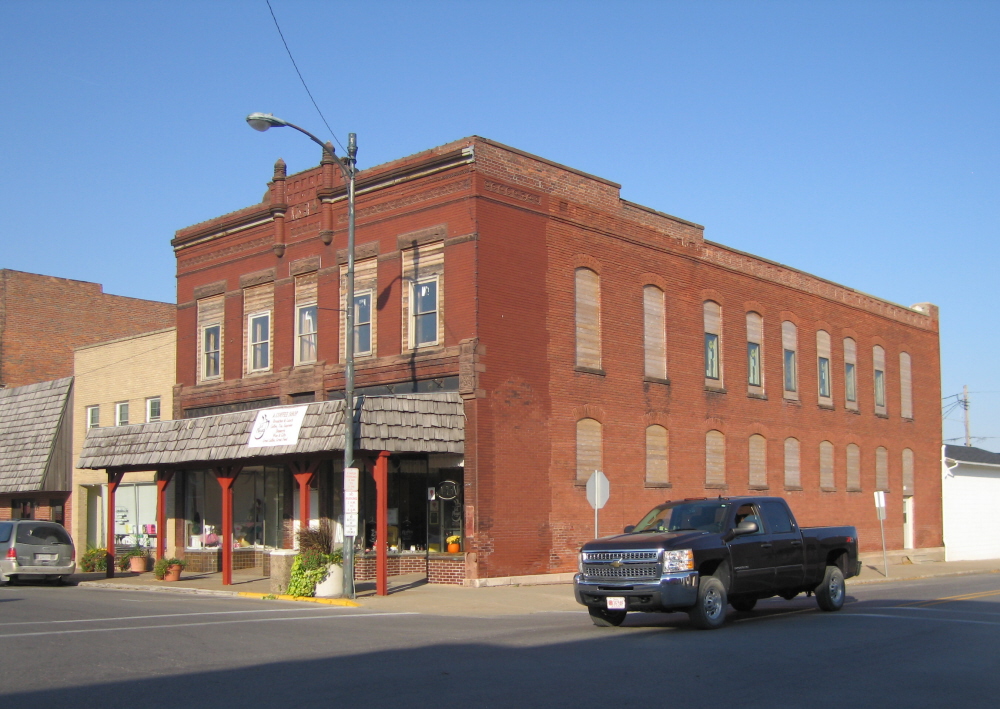 The Lucas Countyan Around the square Part 1