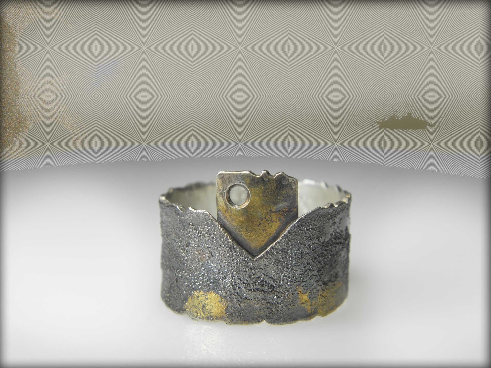 https://www.etsy.com/listing/179237549/silver-men-ring-with-24-k-yellow-gold?ref=shop_home_active_3