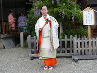 「斎女(いつきめ)」は、中三の奉賛会の長さん 「斎女(いつきめ)」は、中三の奉賛会の長さん