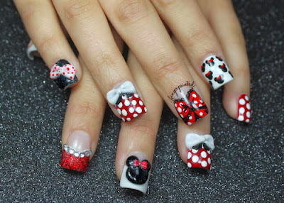 Minnie e Mikey passo a passo para fazer unha decorada