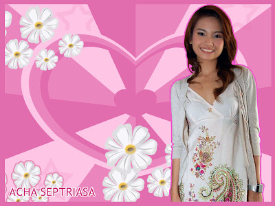 foto dan profil Acha Septriasa