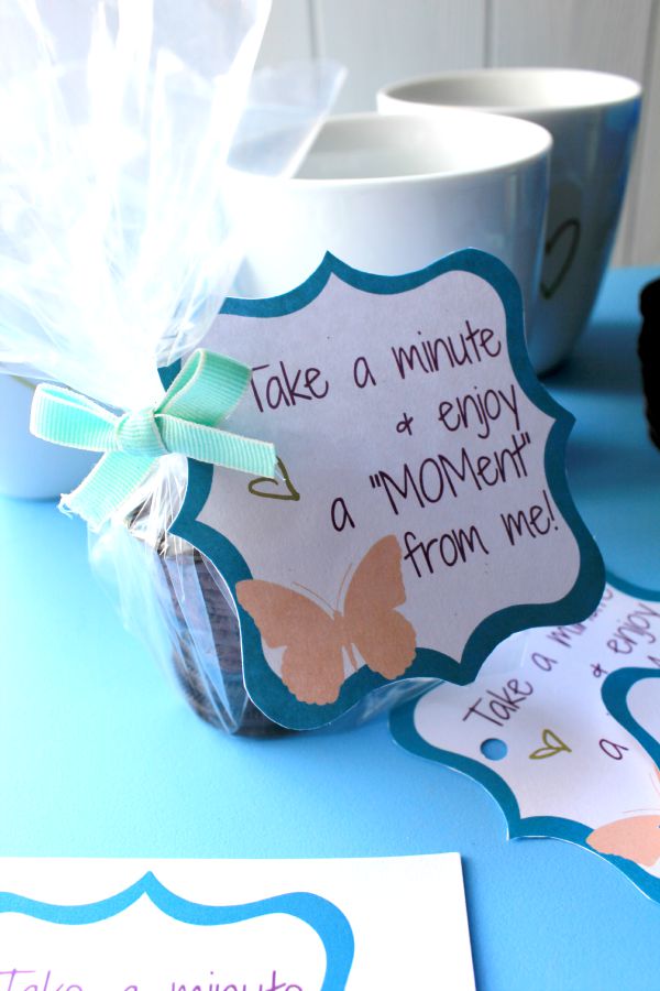 Share A MOMent With Your Friends! FREE Printable! #OREOThinsAreIn #ad