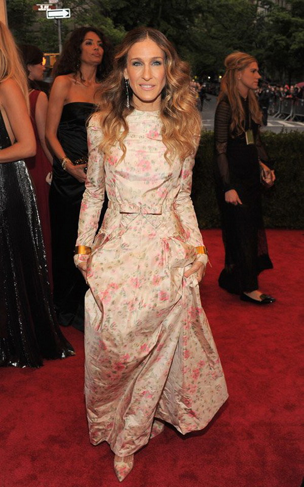 Valentino Prom Dresses