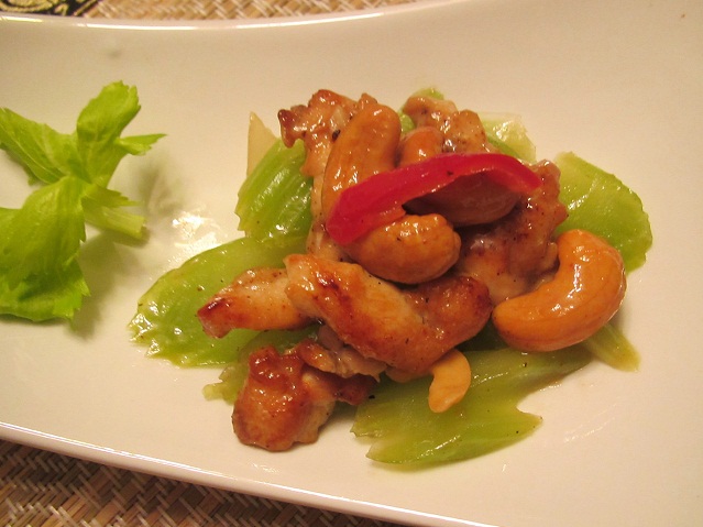 Stir Fry Chicken Cashew and Celery