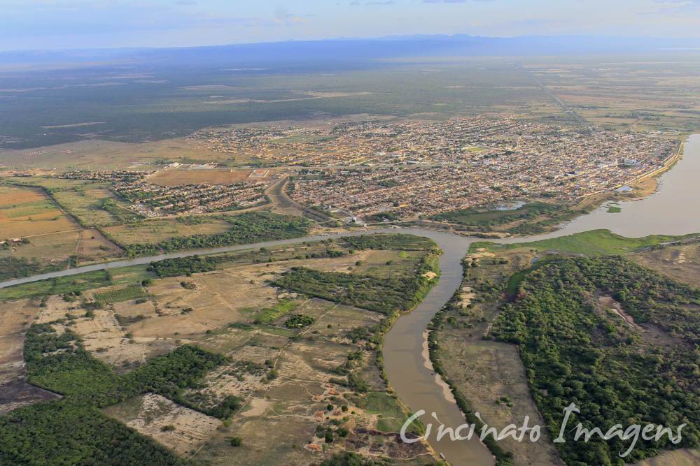 Blog XIQUE XIQUE Foto aérea de Xique Xique (BA) Ilhas do Gado Bravo e Miradouro