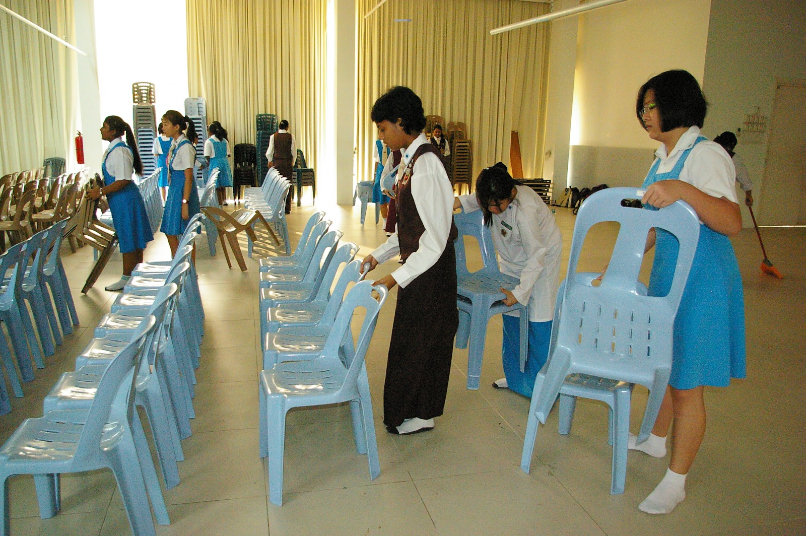 Leo Club of Assunta Secondary School Report on Arranging Chairs for