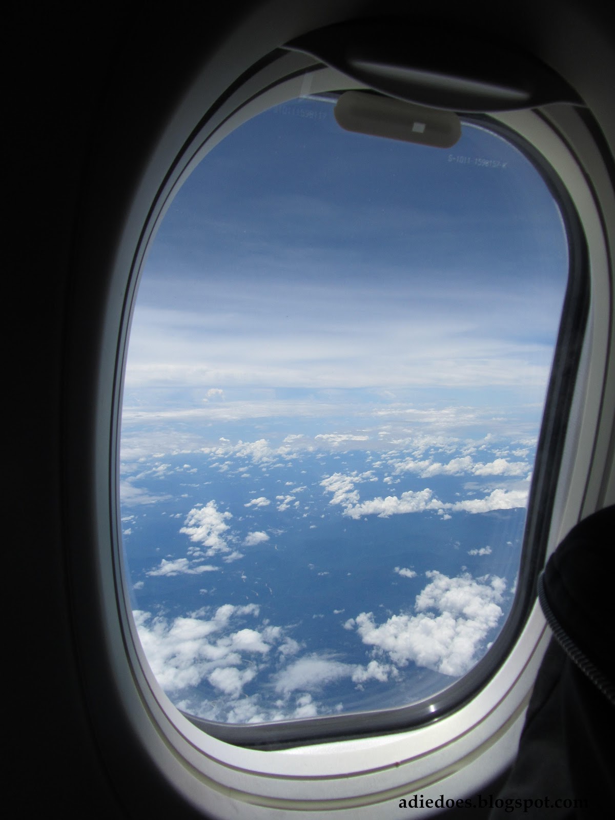 100+ Gambar Awan Dari Jendela Pesawat Paling Keren 100+ Gambar Awan Dari Jendela Pesawat Paling Keren