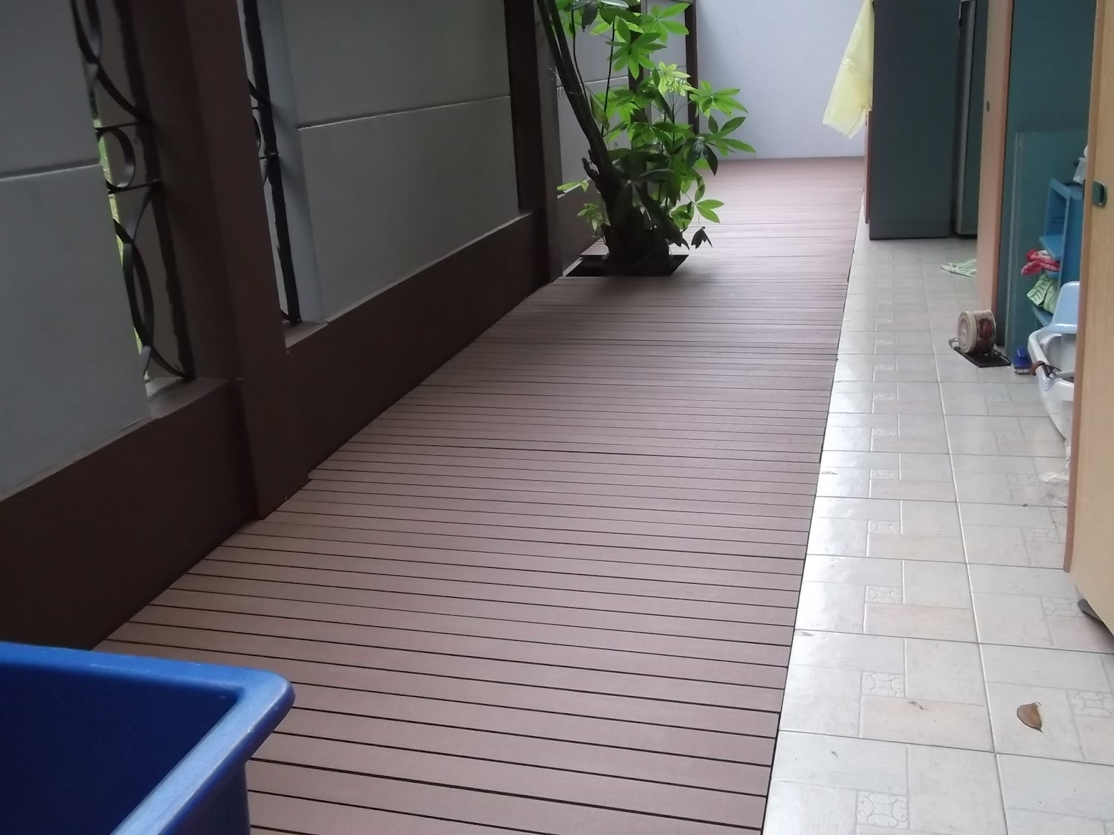 Singapore's leading supplier of outdoor decking flooring. Balcony decks