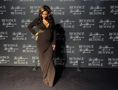 Beyonce A Gives Birth to Baby Girl Beyonce A Gives Birth to Baby Girl