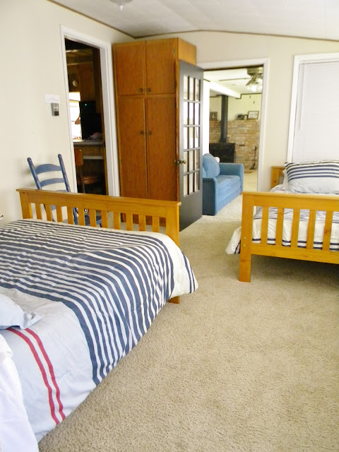 To Life and To Love blog: Pine Cabin Lake House Tour