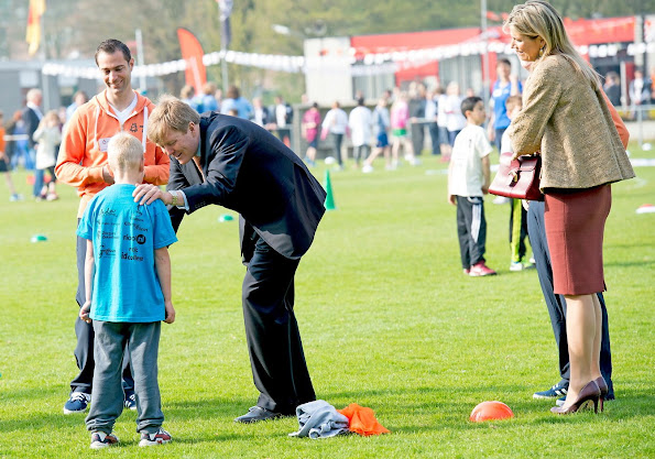 King Willem-Alexander And Queen Maxima Opens King's Games 2015 King Willem Alexander of the Netherlands and Queen Maxima of the Netherlands attend the opening of the King's Games 2015 (Koningsspelen 2015) in Leiden.