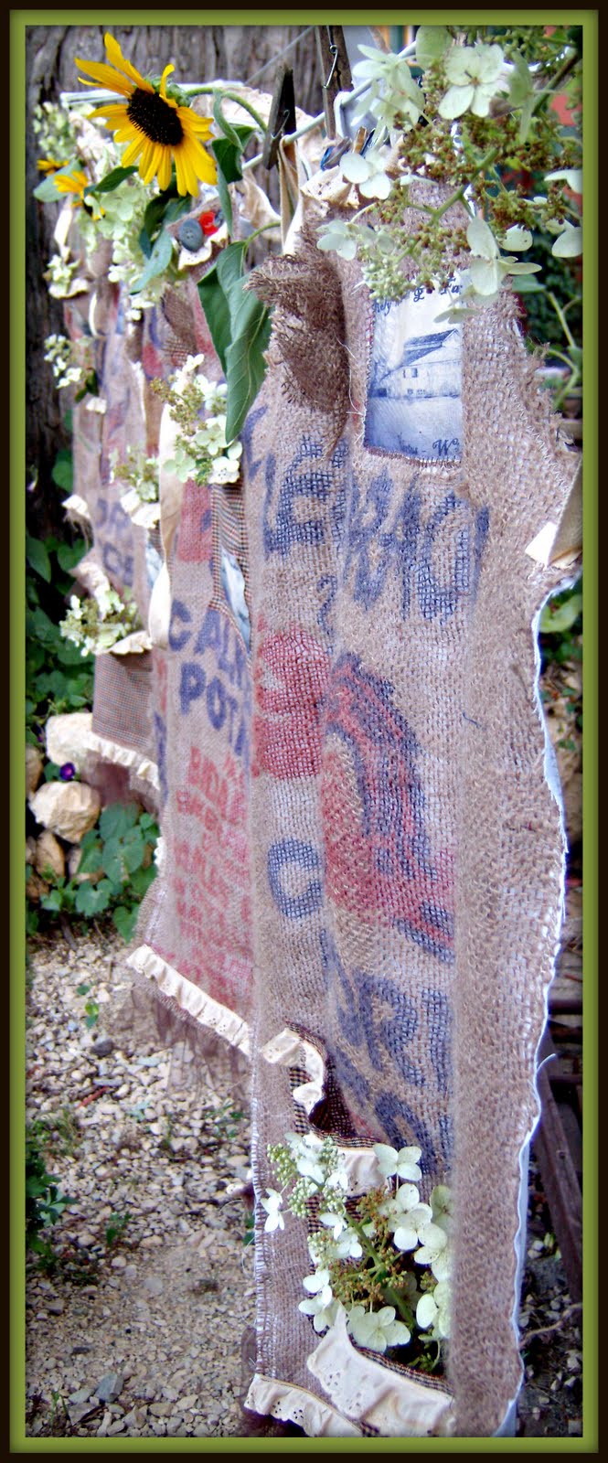 Suzy Homefaker BURLAP FEED SACK APRON